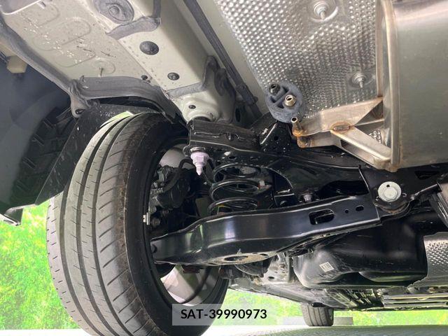 Toyota COROLLA TOURING 2025-02 6814317-19