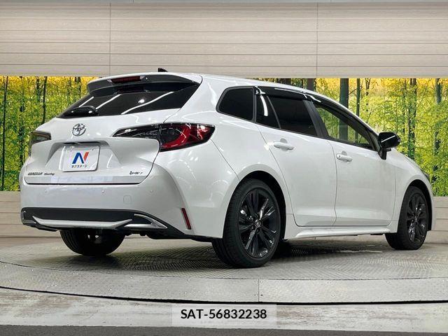 Toyota COROLLA TOURING 2025-11 6814315-16