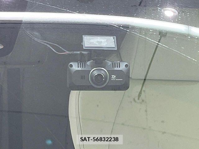 Toyota COROLLA TOURING 2025-11 6814315-3