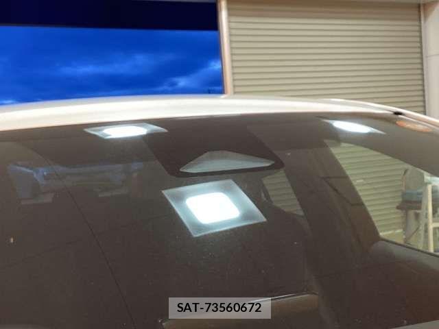 Toyota COROLLA TOURING 2024-03 6903572-12