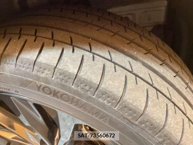 Toyota COROLLA TOURING 2024-03 6903572-14