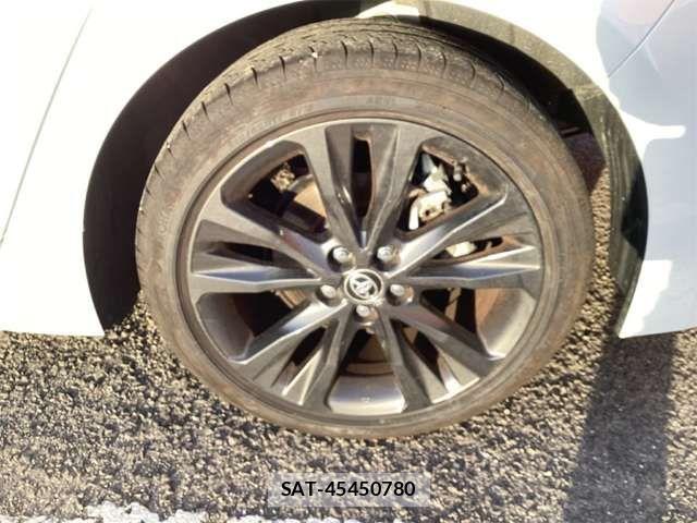 Toyota COROLLA TOURING 2025-01 6903568-14