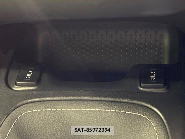Toyota COROLLA TOURING 2025-02 6992699-5