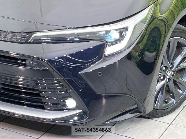 Toyota COROLLA TOURING 2023-04 7020230-11