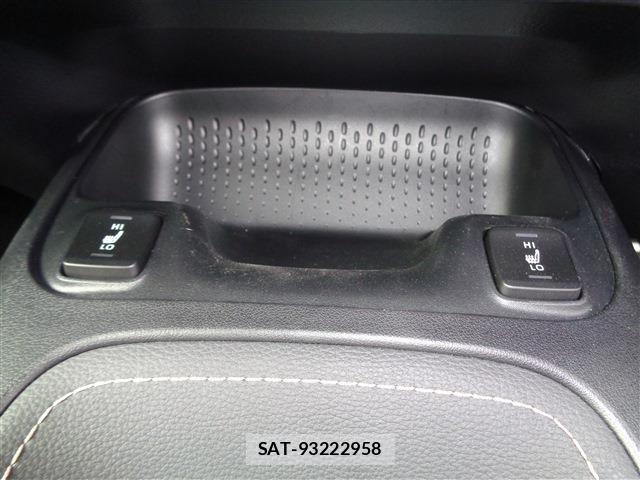 Toyota COROLLA TOURING 2023-12 7058010-22