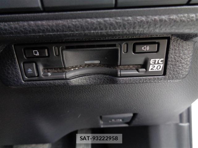 Toyota COROLLA TOURING 2023-12 7058010-27
