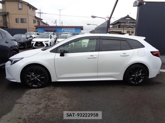 Toyota COROLLA TOURING 2023-12 7058010-4