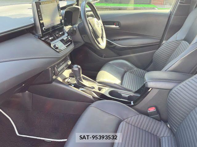 Toyota COROLLA TOURING 2022-07 7216447-18