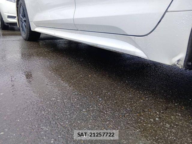 Toyota COROLLA TOURING 2020-03 7216442-14