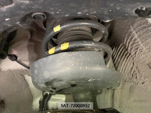 Toyota COROLLA TOURING 2024-05 7216452-19