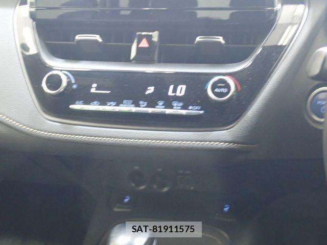 Toyota COROLLA TOURING 2020-02 7271723-19