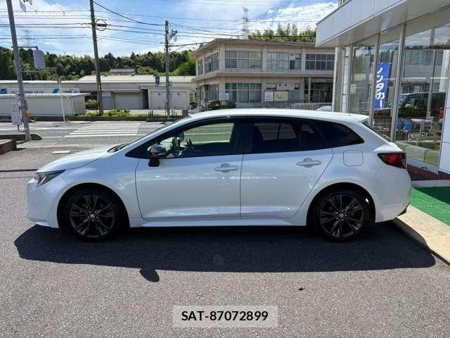 Toyota COROLLA TOURING 2021-08 7326339-3
