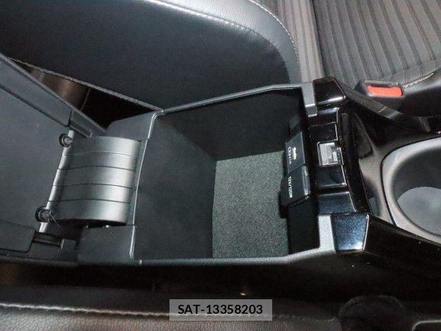 Toyota COROLLA TOURING 2021-02 7453611-19