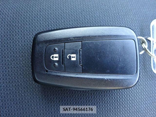 Toyota COROLLA TOURING 2021-05 7508400-18