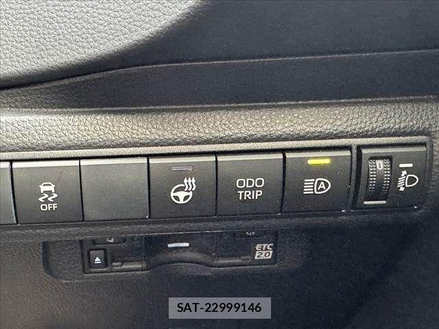 Toyota COROLLA TOURING 2024-10 7561964-29