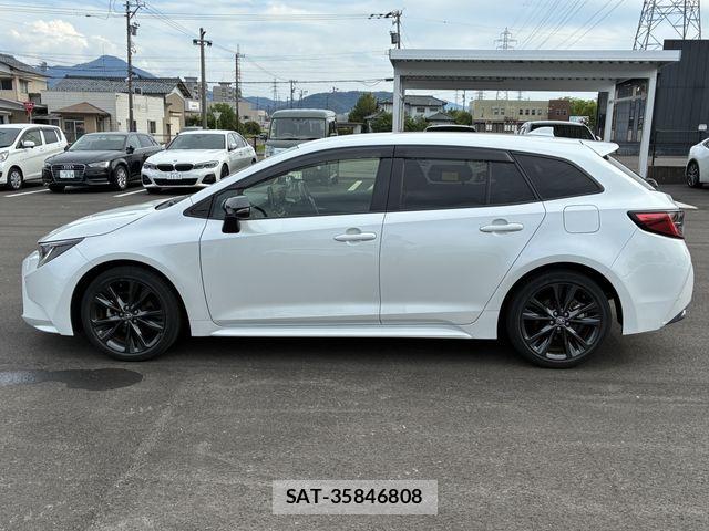 Toyota COROLLA TOURING 2021-08 7615726-10
