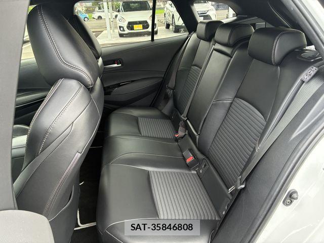 Toyota COROLLA TOURING 2021-08 7615726-18