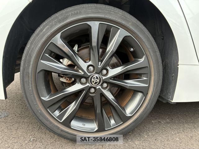 Toyota COROLLA TOURING 2021-08 7615726-28
