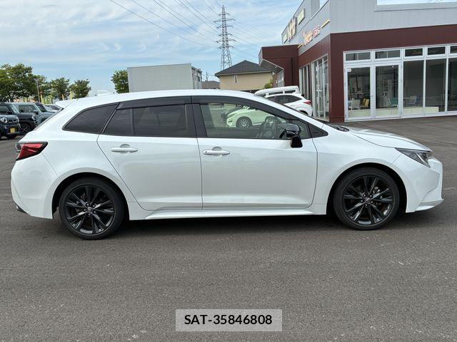 Toyota COROLLA TOURING 2021-08 7615726-6