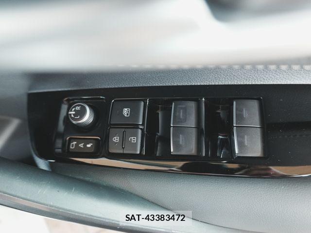 Toyota COROLLA TOURING 2021-08 7615724-28