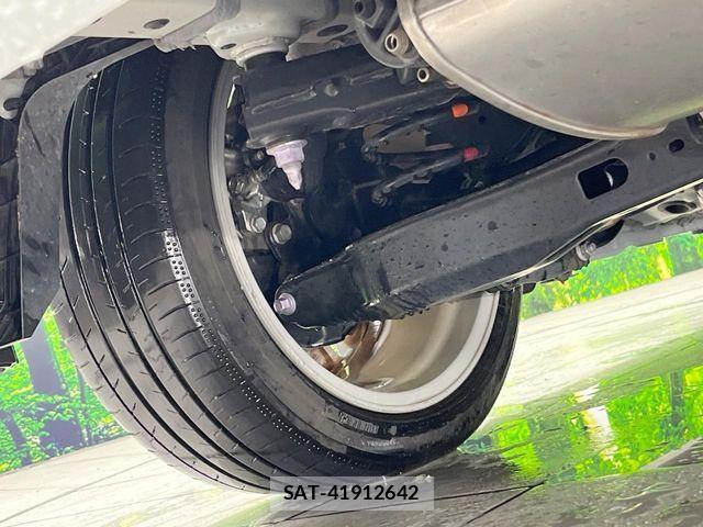 Toyota COROLLA TOURING 2023-04 7615715-19