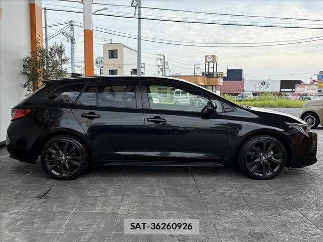 Toyota COROLLA TOURING 2022-03 7615728-11