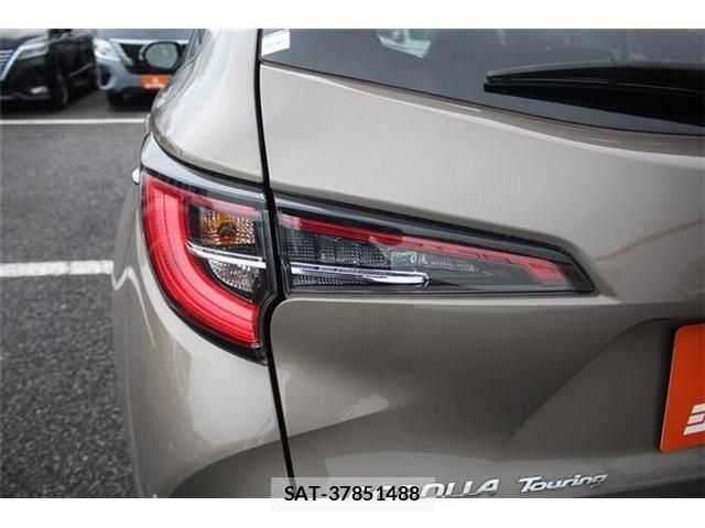 Toyota COROLLA TOURING 2022-07 7722104-24