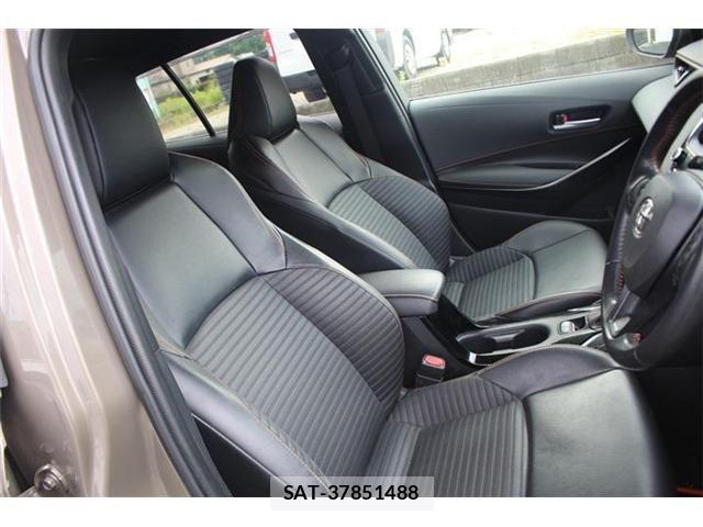 Toyota COROLLA TOURING 2022-07 7722104-29