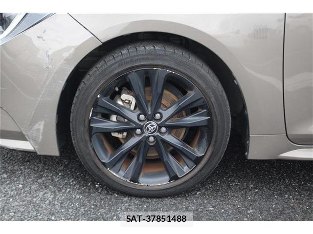 Toyota COROLLA TOURING 2022-07 7722104-4