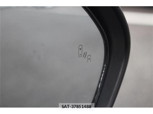 Toyota COROLLA TOURING 2022-07 7722104-5