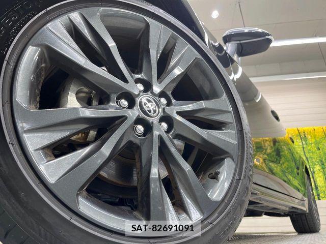 Toyota COROLLA TOURING 2023-12 7722100-12