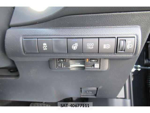Toyota COROLLA TOURING 2026-03 7722096-12