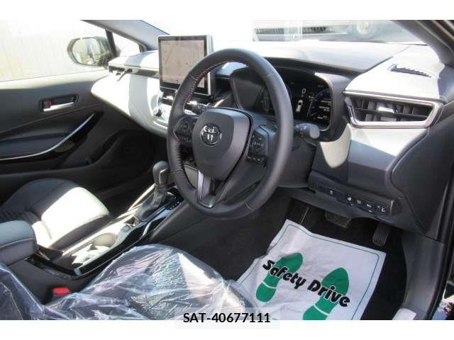 Toyota COROLLA TOURING 2026-03 7722096-7
