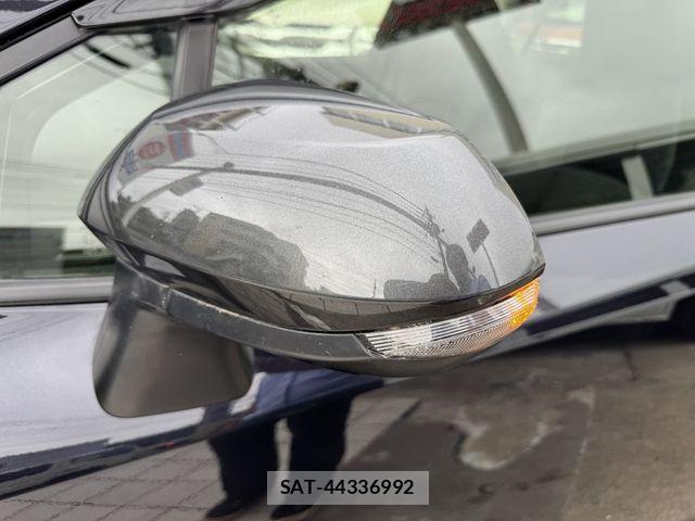 Toyota COROLLA TOURING 2023-03 7961015-11