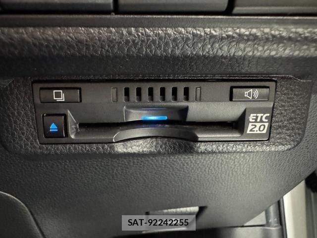 Toyota COROLLA TOURING 2020-05 7961016-27