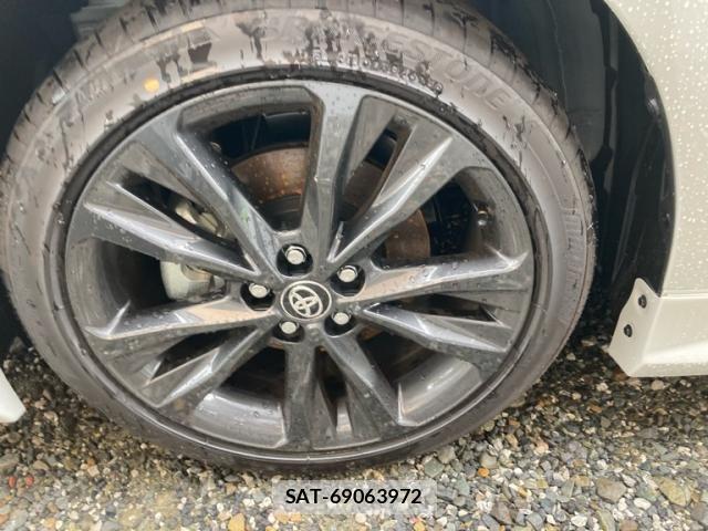 Toyota COROLLA TOURING 2026-01 7978852-8
