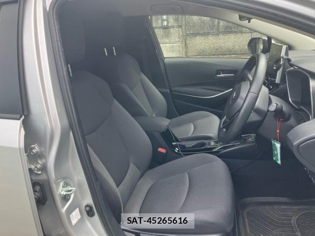 Toyota COROLLA TOURING 2023-08 8034981-8