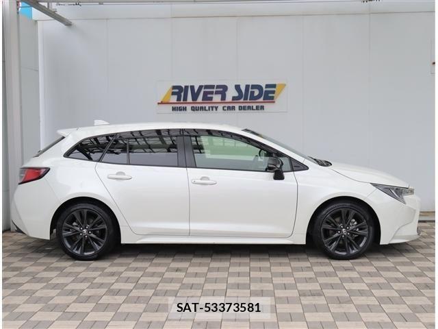 Toyota COROLLA TOURING 2021-06 8034979-3