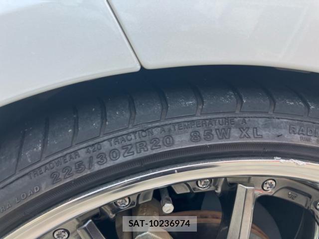 Toyota COROLLA TOURING 2024-05 8098595-10