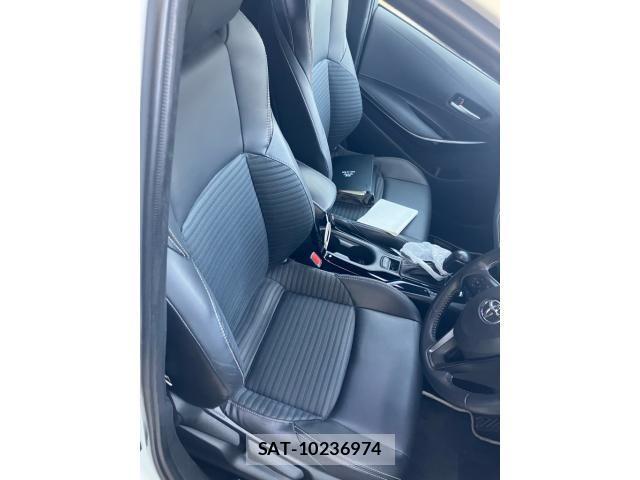 Toyota COROLLA TOURING 2024-05 8098595-17