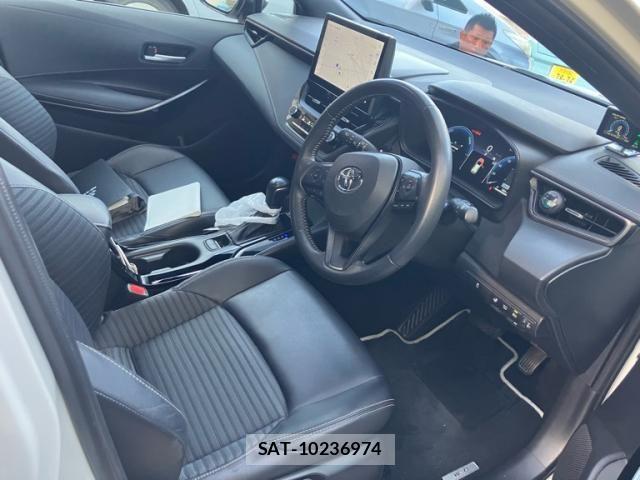 Toyota COROLLA TOURING 2024-05 8098595-18
