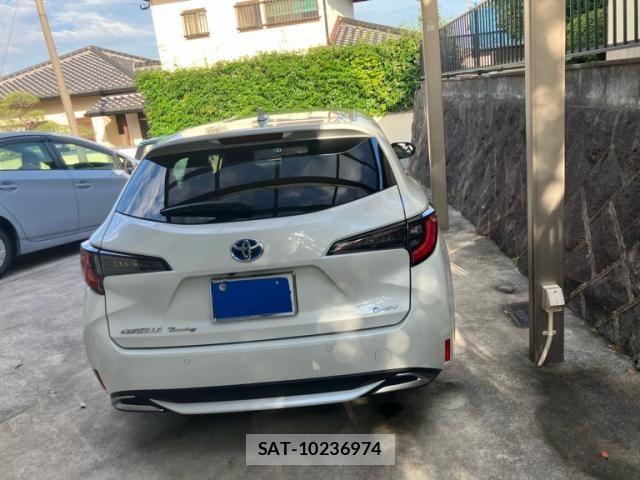 Toyota COROLLA TOURING 2024-05 8098595-3