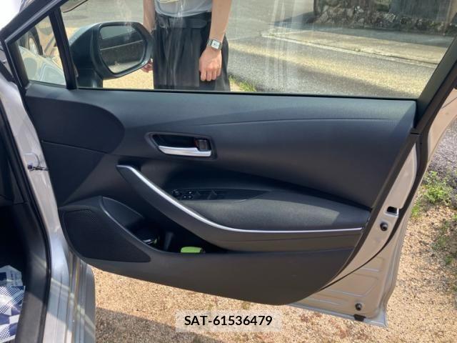 Toyota COROLLA TOURING 2021-01 8098605-11