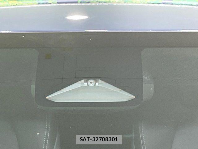 Toyota COROLLA TOURING 2024-09 8145606-4