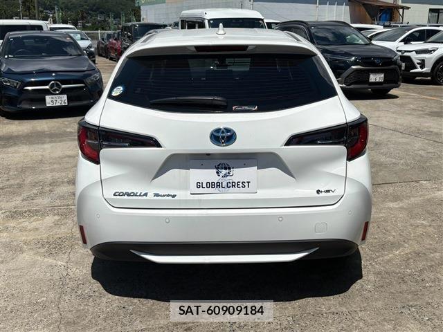 Toyota COROLLA TOURING 2024-11 8206977-13
