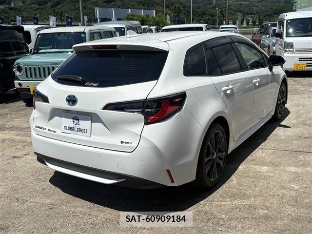 Toyota COROLLA TOURING 2024-11 8206977-14