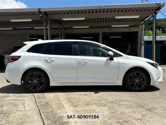 Toyota COROLLA TOURING 2024-11 8206977-15