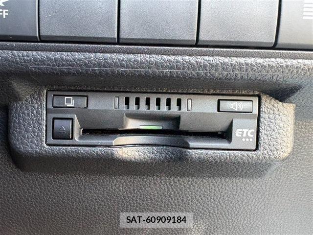 Toyota COROLLA TOURING 2024-11 8206977-20