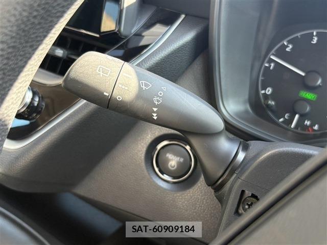 Toyota COROLLA TOURING 2024-11 8206977-27