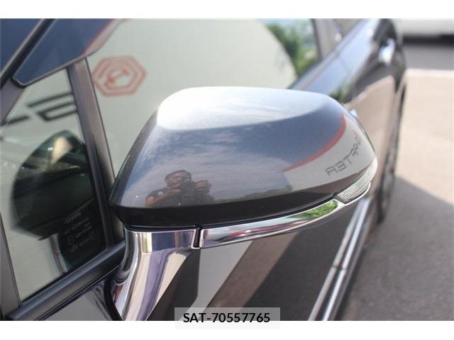 Toyota COROLLA TOURING 2023-03 8206965-23